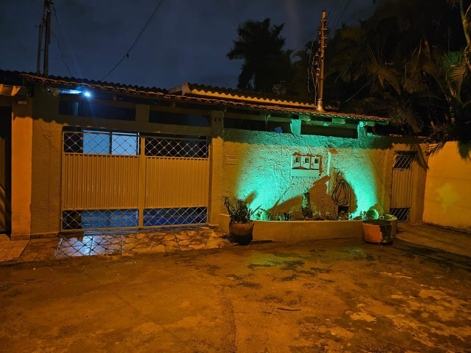 Cig Hostel Гоянія Екстер'єр фото